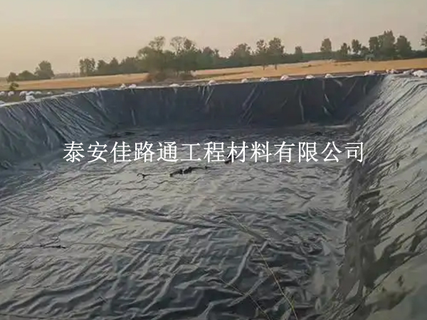 水庫搶險加固，防滲膜焊接咋做到快速有效？關(guān)鍵技巧在這